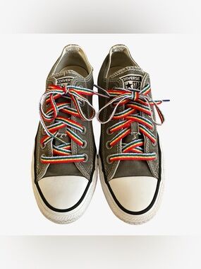 Converse Low Top Sneakers in Brown Olive with Rainbow Laces Women’s 7